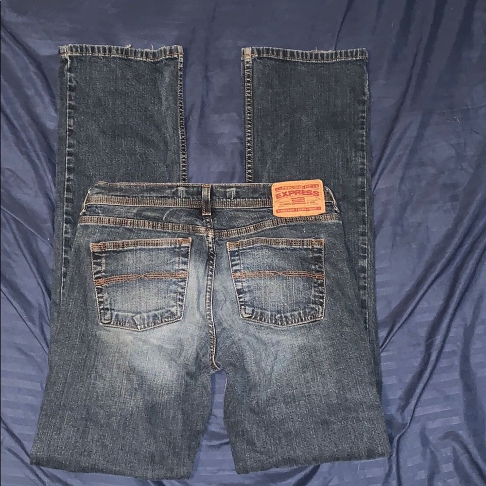 Express Jeans - Picture 2 of 3